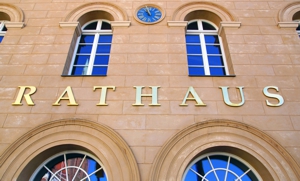 dsshow_digital-signage_rathaus